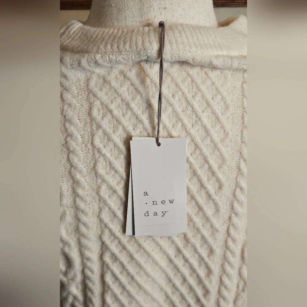 A New Day woman's long-sleeved cream sweater - Picture 8 of 8